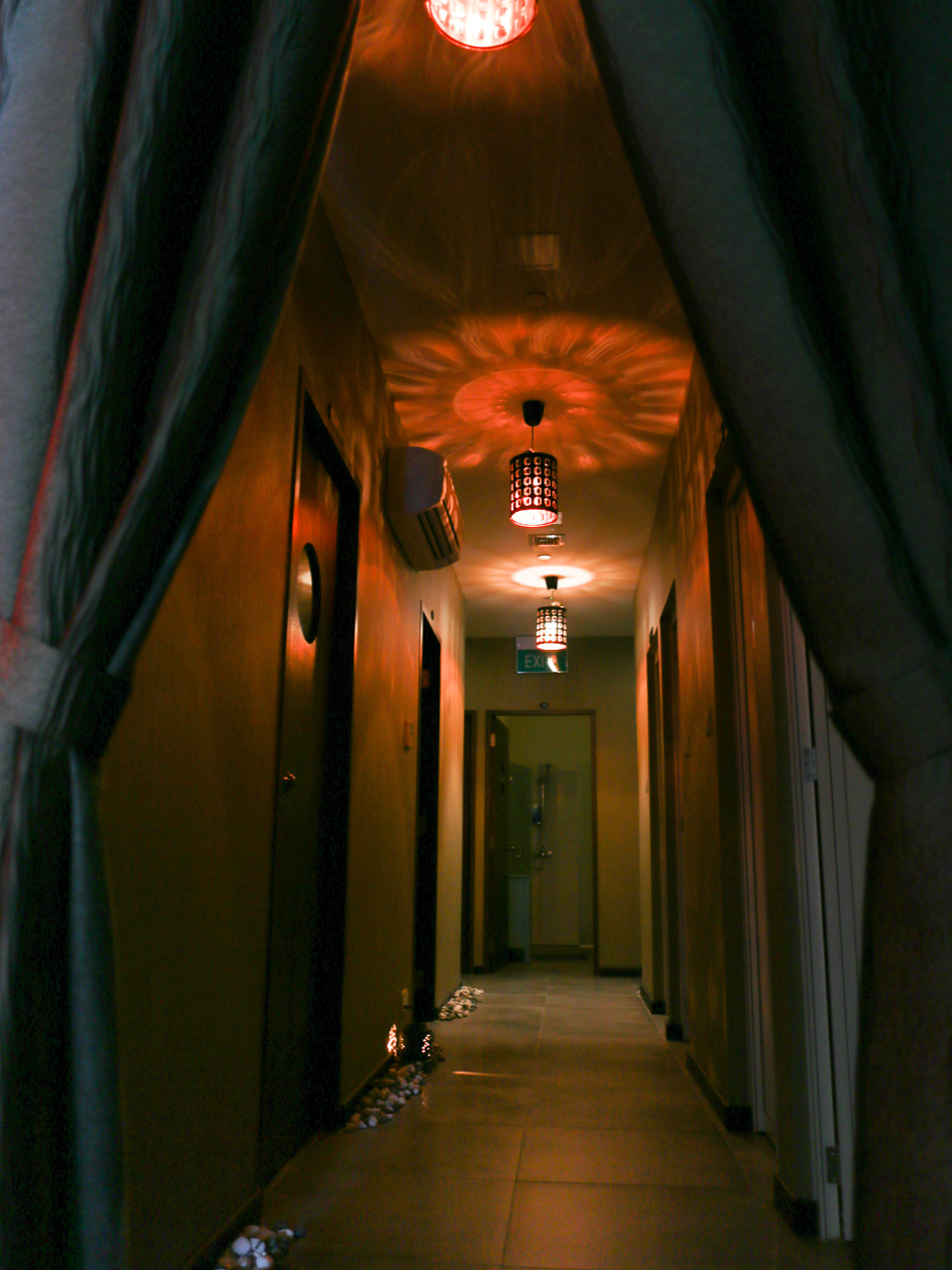 legend spa corridor
